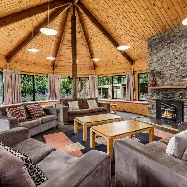 Altamont Lodge, hotel in Wanaka