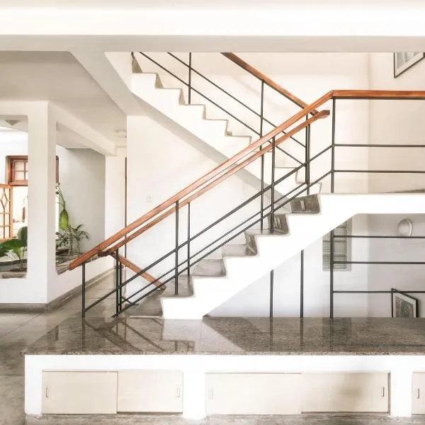 Mount Lodge Boutique Hotel, hotel v destinaci Mount Lavinia