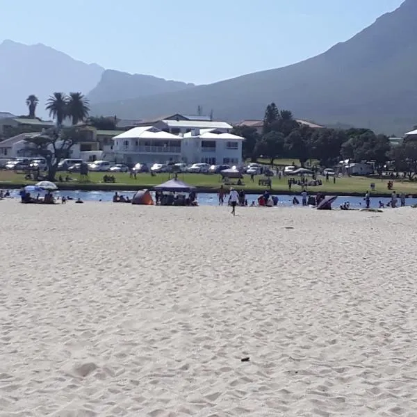 Beach Cottage, hotel v destinaci Kleinmond