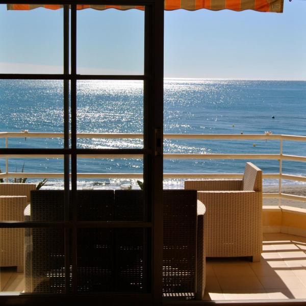 APARTAMENTO FRENTE AL MAR,PRIMERA LINEA DE PLAYA