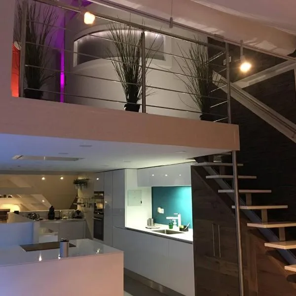 Le Cocon De Notre Dame, hotel in Annecy