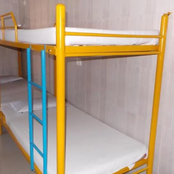 vrs dormitary, hotel v destinaci Maisúr