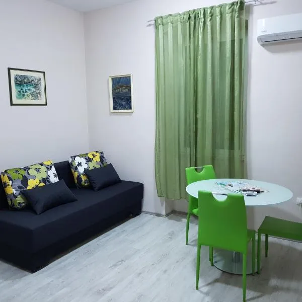 Pavelin apartments, hotel em Split