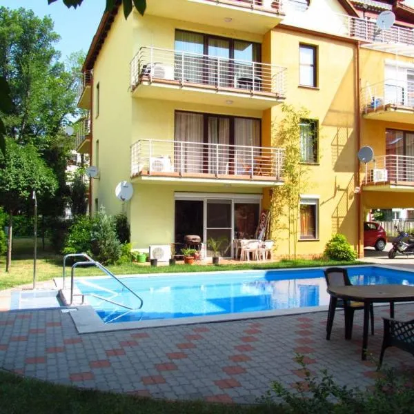 Princess Luxus Apartman, hotel a Siófok