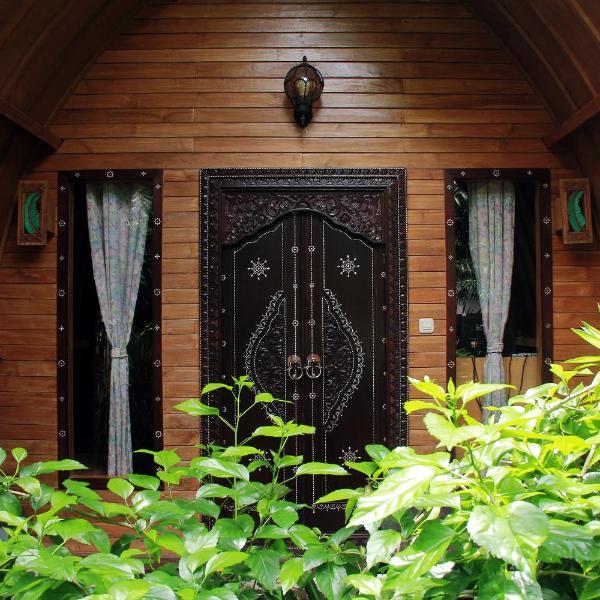 Banana Leaf Bungalow