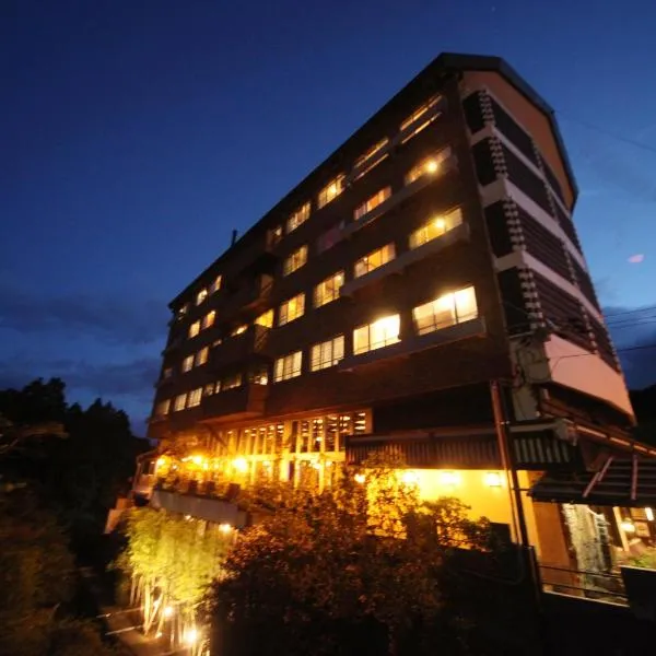 Unzen Fukudaya, hotel v destinaci Unzen