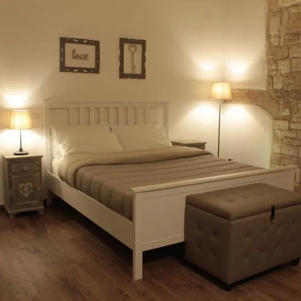 DeShome Guest House, hotel in Bari