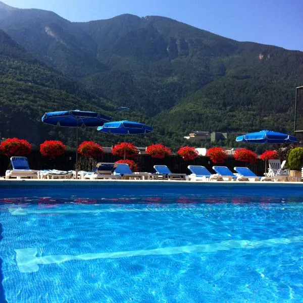 Hotel Pyrénées, hotelli kohteessa Andorra la Vella