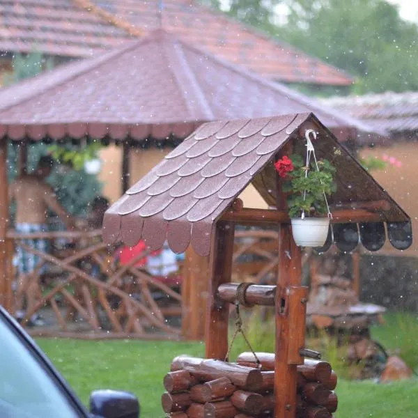 Country house Egomer, מלון בCălugări