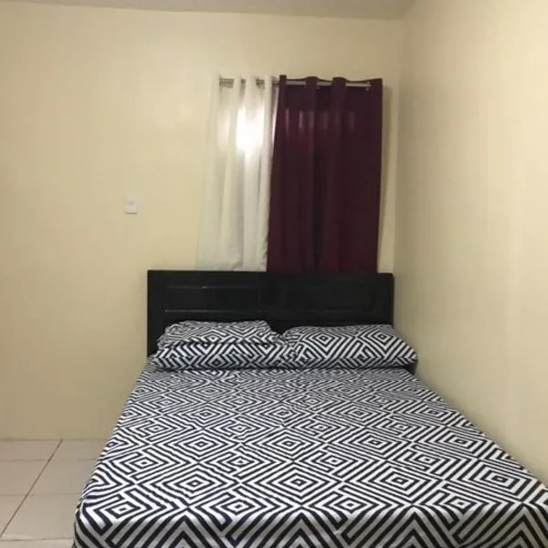 RV3 TRANSIENT HOUSE, hotel in Angeles