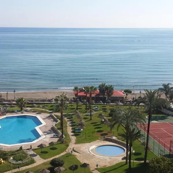 TORREMOLINOS CARIHUELA 1ª LINEA PLAYA, hotel in Torremolinos