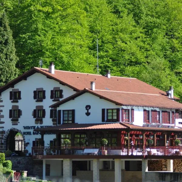 Hotel Venta de Ulzama, hotel in Ultzama 