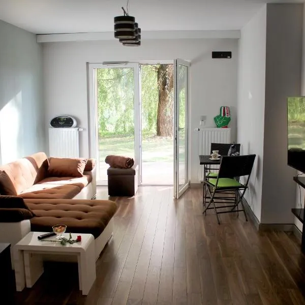 Velence Resort Apartman, hotel v destinaci Velence