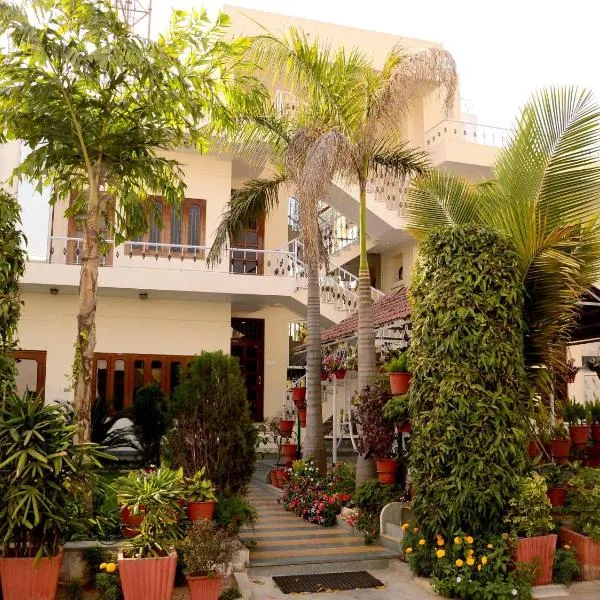 Hotel Sukhvilas, hotel in Jaipur