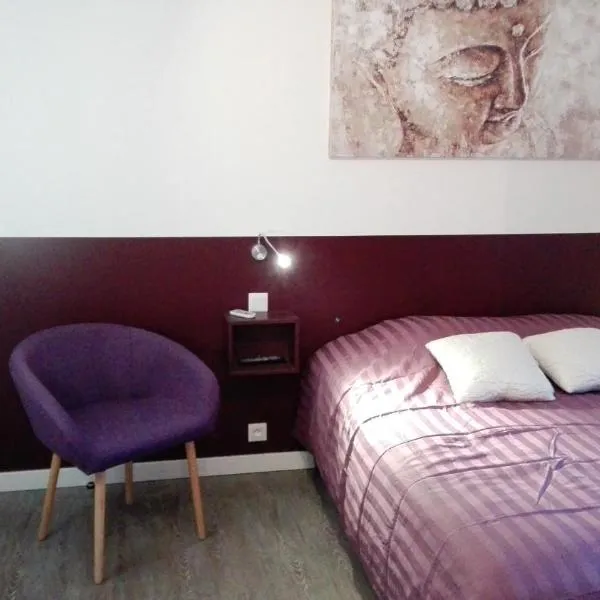 Le Bouddha Besse, Hotel in Besse-et-Saint-Anastaise