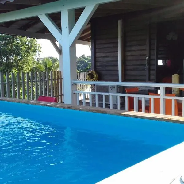 Gite Manmans, ξενοδοχείο σε Goyave