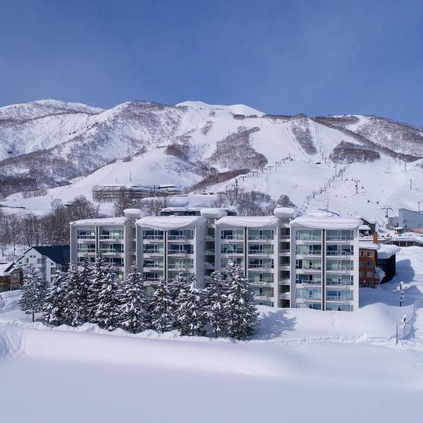 Niseko Landmark View