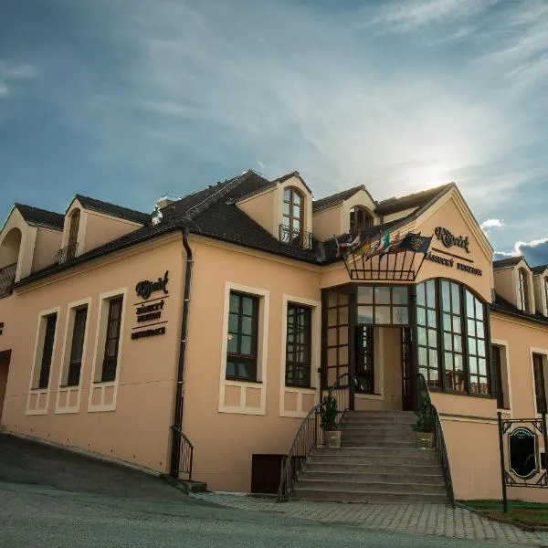 Zámecký penzion Kopeček – hotel w mieście Rájec-Jestřebí