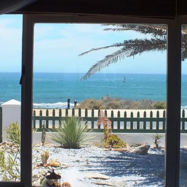 The Beachhouse, hotel in Port Nolloth