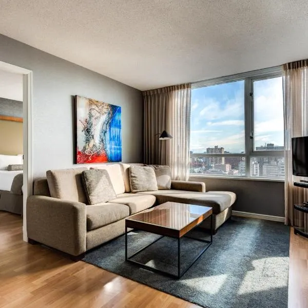 Carmana Hotel & Suites, hotel in Vancouver