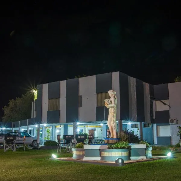 Cristal Hotel, Hotel in Eduardo Castex