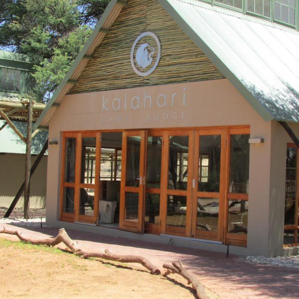 Kalahari Game Lodge, Koës