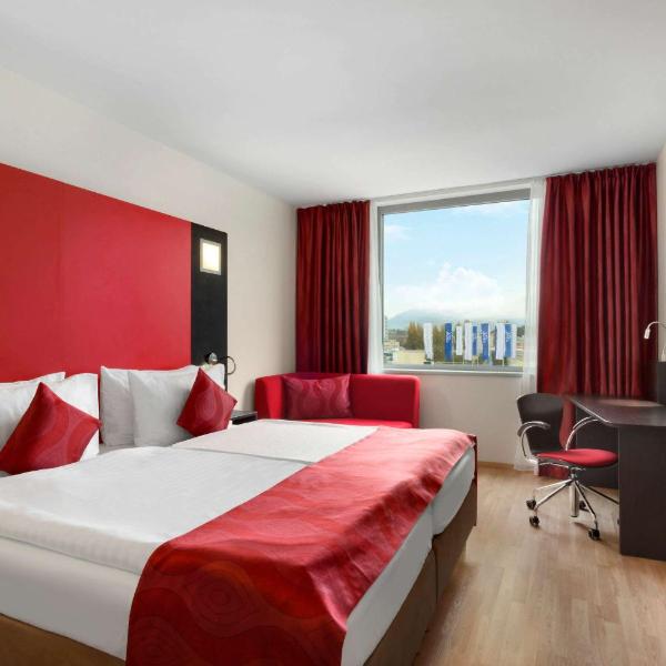 Ramada Encore by Wyndham Geneva, Женева