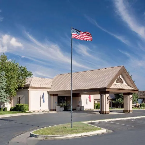 Ramada by Wyndham Provo, hôtel à Provo