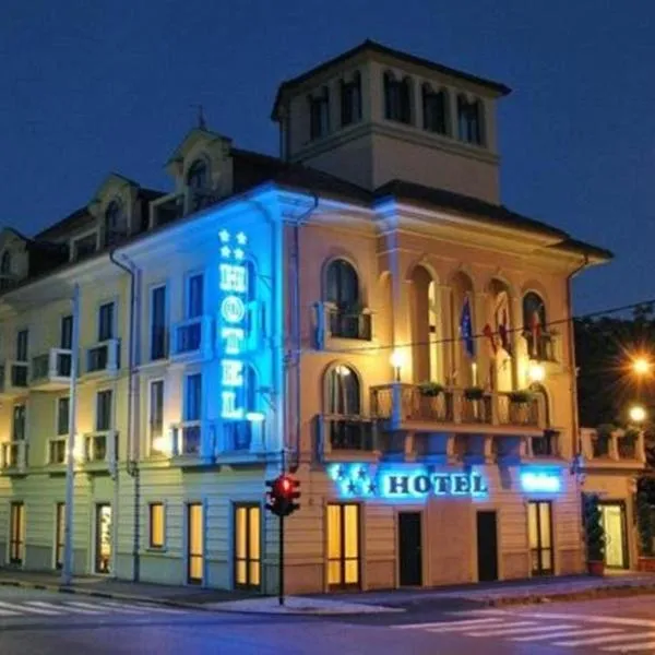 Hotel Villa Savoia, hotel v Turíně