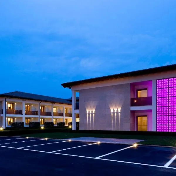 Viola Mhotel, hotel v destinaci Grumello del Monte