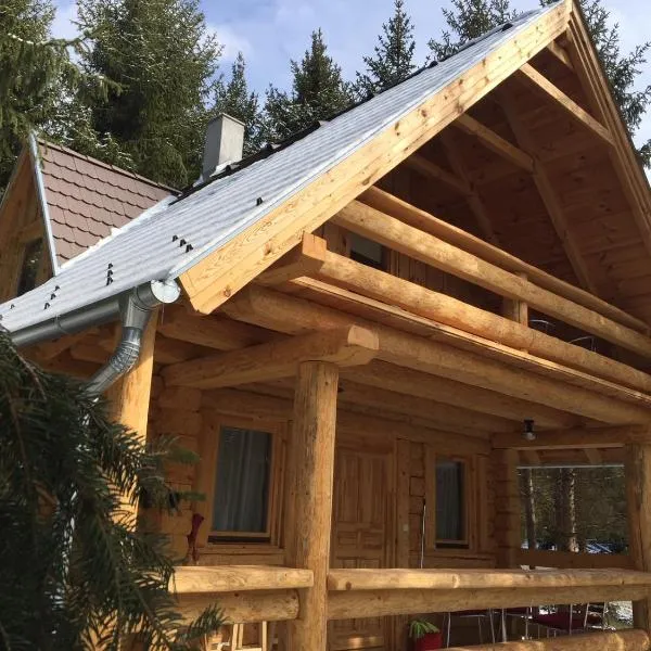 Manka Kisrönkház, hotel in Ispánk