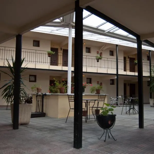 Hotel Urgaín, ξενοδοχείο σε Oronoz-Mugaire
