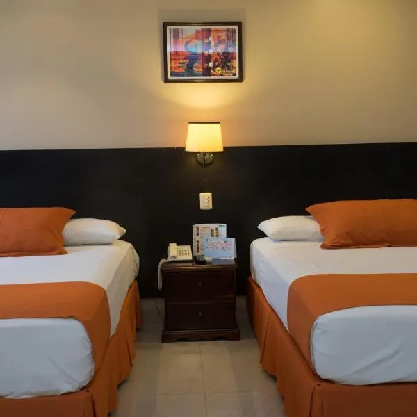 Hotel Los Almendros, ξενοδοχείο σε Manta