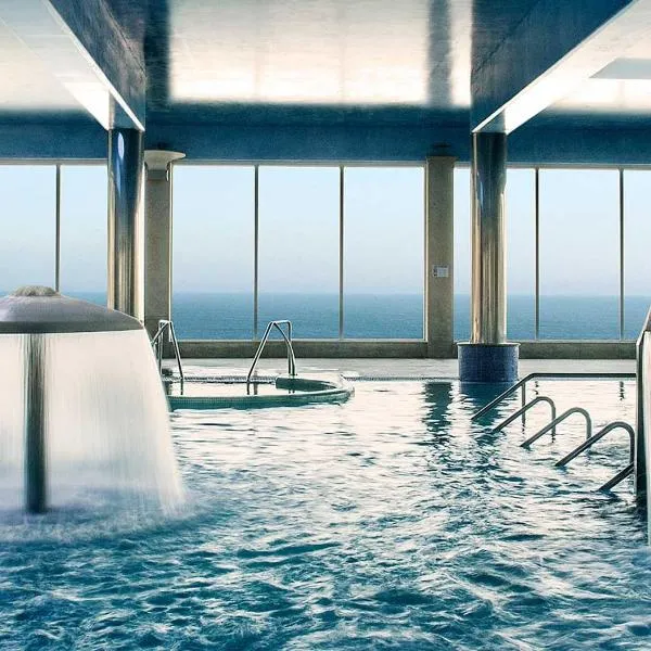 タラソ アトランティコ（Talaso Atlántico）、モウガスのホテル