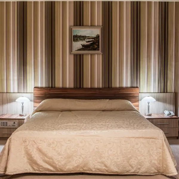 Hotel Balkan, hotel em Pleven