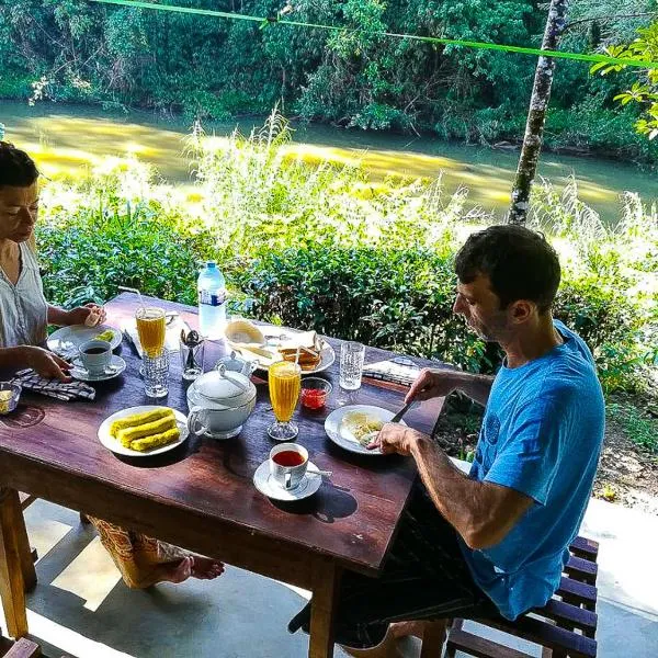 Sinharaja Vini Villa, hotel in Deniyaya