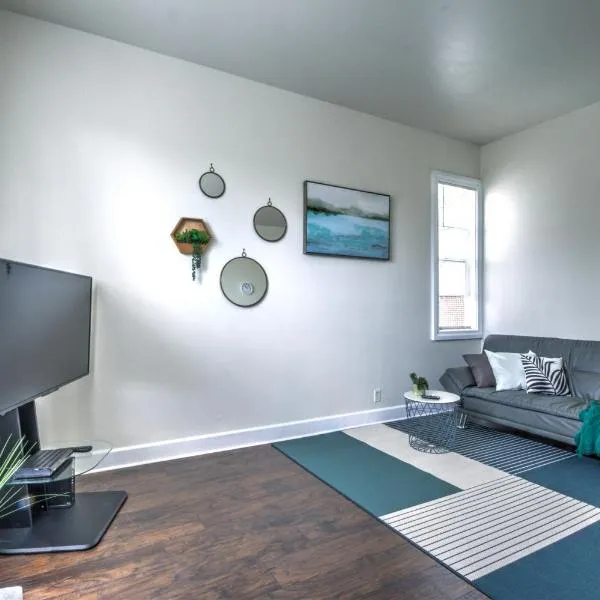 Cozy 2 bdr Apt at heart of Capitol Hill - Apt A, hotel in Seattle
