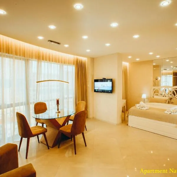 Apartment Natalia Sea Towers, hotel in Batoemi