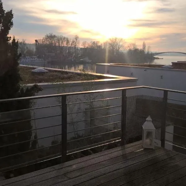 Wohnen am Wasser, hotel in Wiesbaden