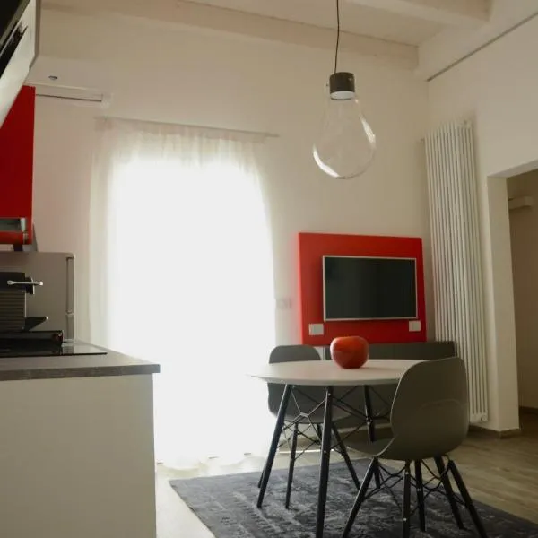 My Home in Bologna - La Rossa, hotel in Bologna