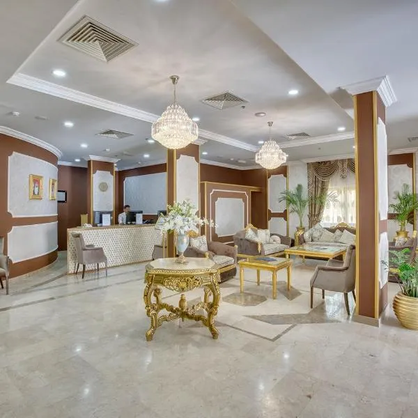 Royal Hotel, Hotel in Schardscha