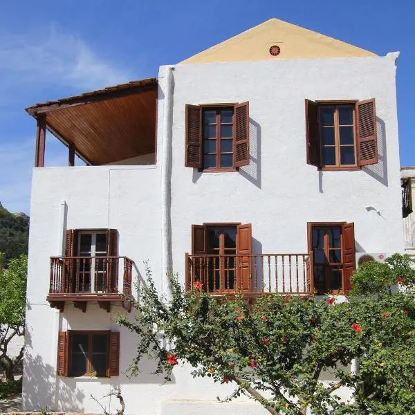 Traditional Apartments Alexandra, hotel di Meyisti