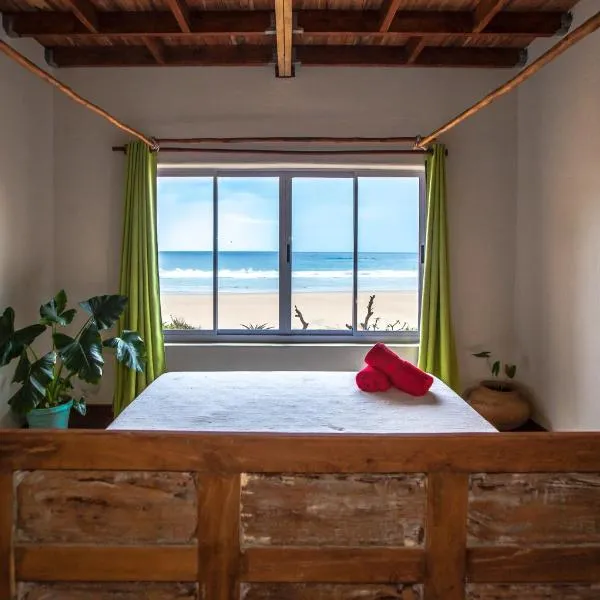 Pura Vida Tofo Beach Houses, hotel in Praia do Tofo