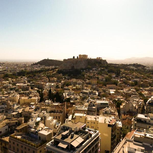 Athens' heart Syntagma metro apartment