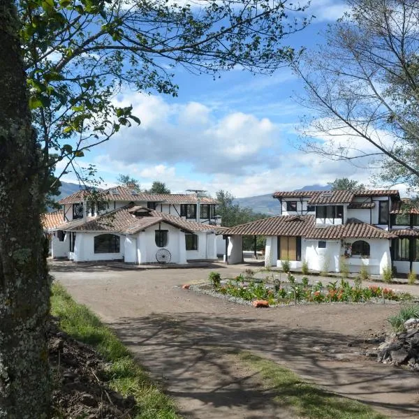 Hacienda Tambillo Alto में, होटल Sierra Alisos Hotel de Campo