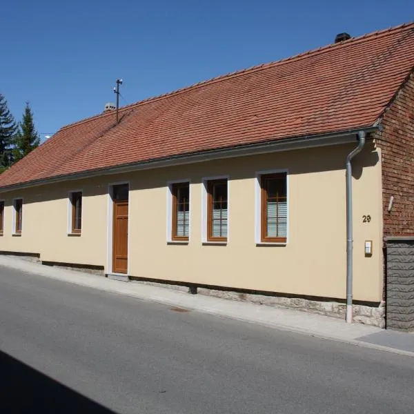 Ferienwohnung Helbing, hotel in Arnstadt