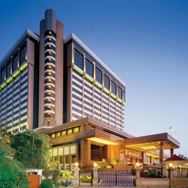 Taj Lands End, hotel v Bombaji