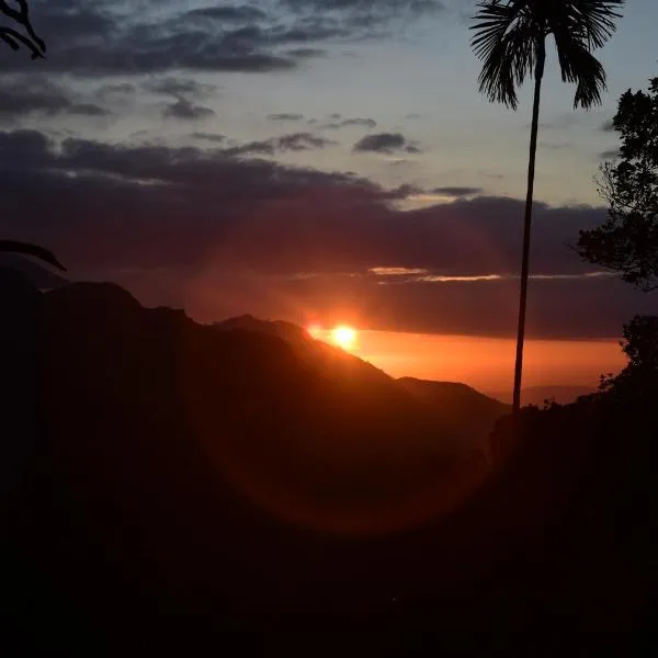 Mango Shadow Inn Ella 800m To Ella city 1 Night OK, hotel din Ella