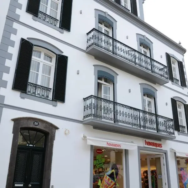 Edificio Charles 103, hotel u Funšalu