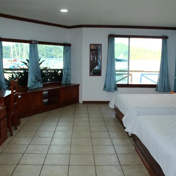 Fish Hook Marina Hotel, hotel v destinaci Golfito